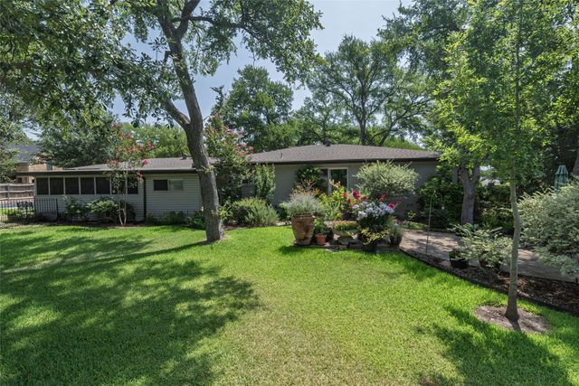 2640 Ridgecrest Drive, Southlake, TX 76092