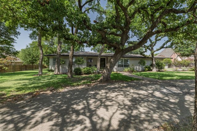 2640 Ridgecrest Drive, Southlake, TX 76092