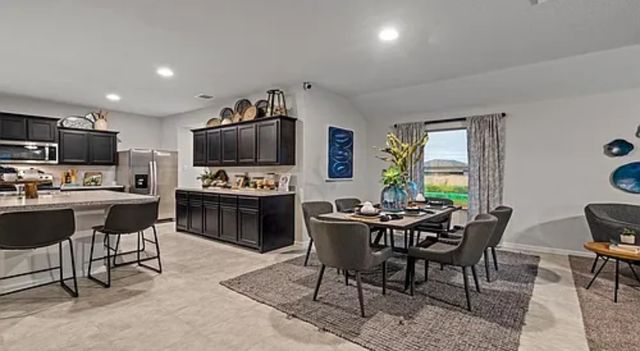 829 Loomis Trail, Justin, TX 76247