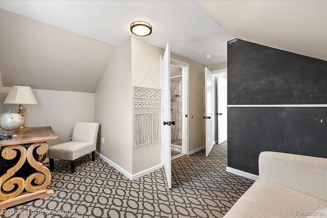 2281 Dexter Road, Auburn Hills, MI 48326