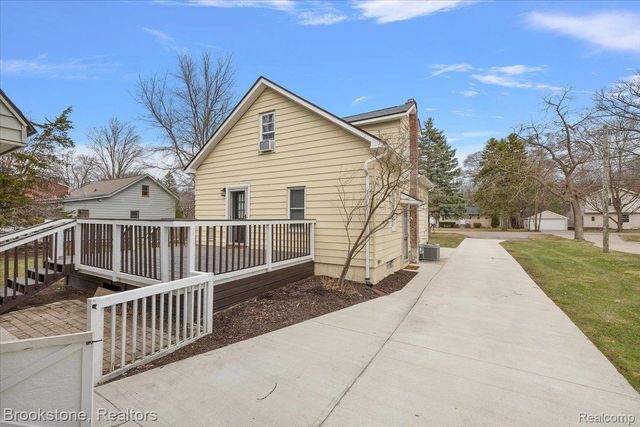 2281 Dexter Road, Auburn Hills, MI 48326