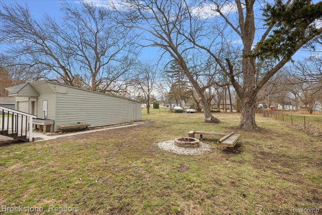 2281 Dexter Road, Auburn Hills, MI 48326