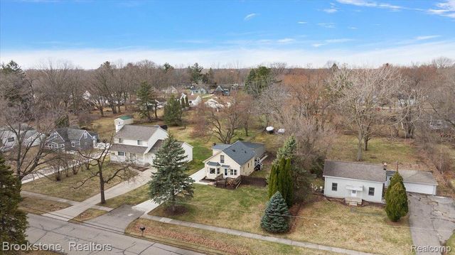 2281 Dexter Road, Auburn Hills, MI 48326