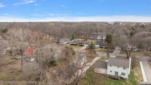 2281 Dexter Road, Auburn Hills, MI 48326