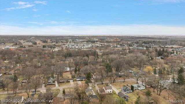 2281 Dexter Road, Auburn Hills, MI 48326