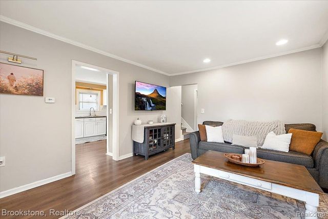 2281 Dexter Road, Auburn Hills, MI 48326