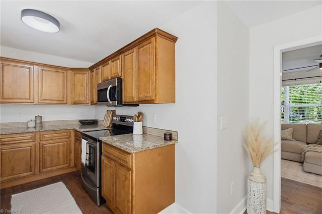 2537 Owen Drive, Winston-salem, NC 27106