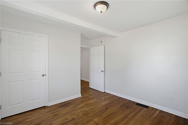 2537 Owen Drive, Winston-salem, NC 27106