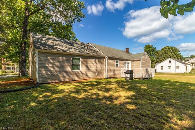 2537 Owen Drive, Winston-salem, NC 27106