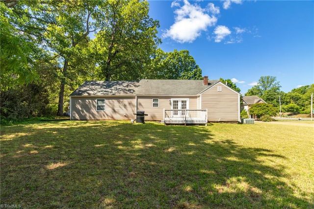 2537 Owen Drive, Winston-salem, NC 27106