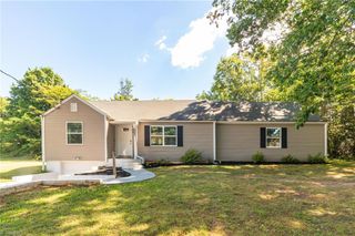 2537 Owen Drive, Winston-salem, NC 27106