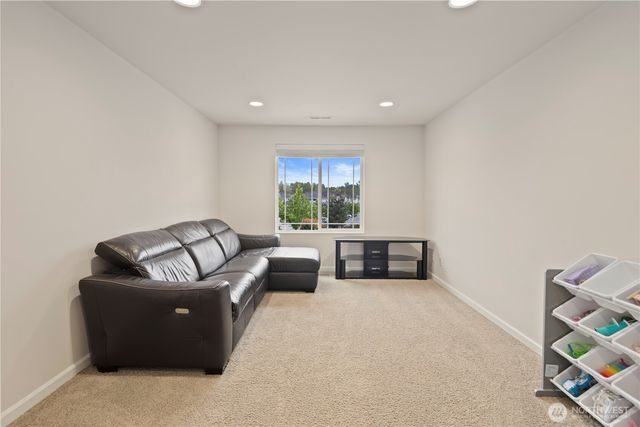 4422 Riverfront Boulevard, Everett, WA 98203