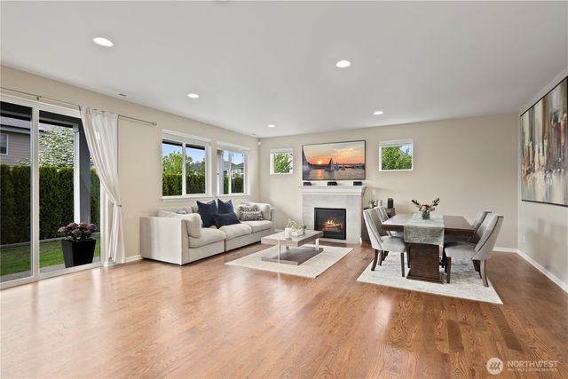 4422 Riverfront Boulevard, Everett, WA 98203