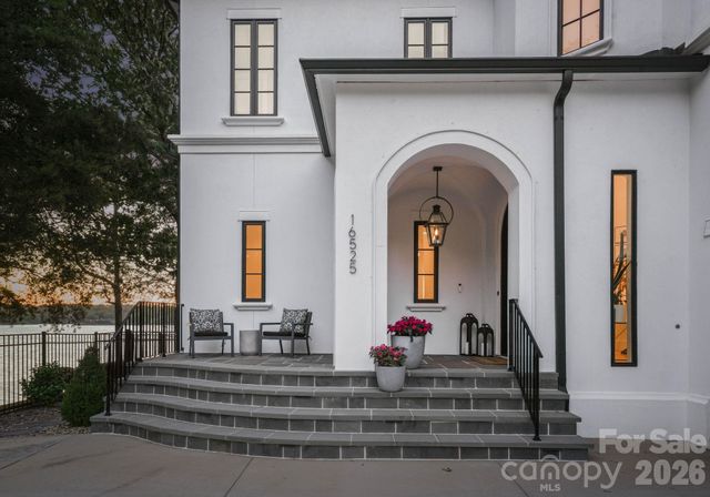 16525 Forest Home Road, Charlotte, NC 28278
