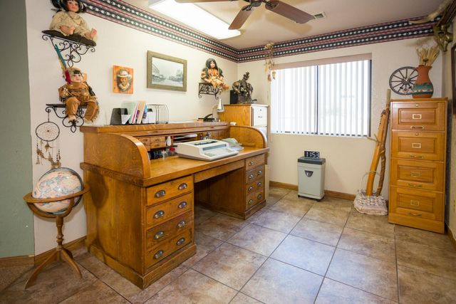 8924 Road 244, Terra Bella, CA 93270