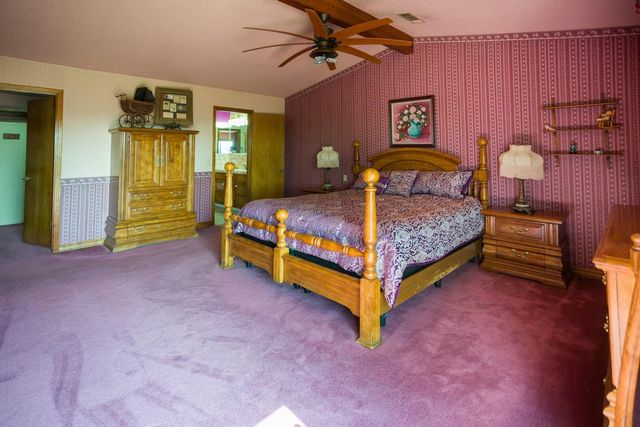 8924 Road 244, Terra Bella, CA 93270