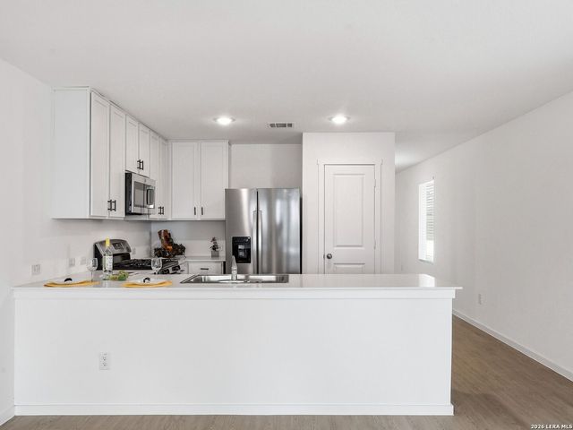 7311 Adam Star, San Antonio, TX 78263