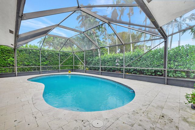 510 Silver Lane, Boca Raton, FL 33432
