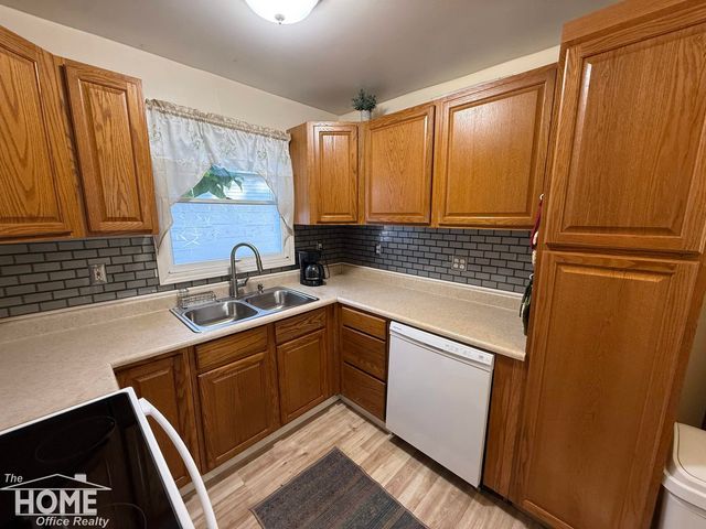 104 E Perry Street, Durand, MI 48429