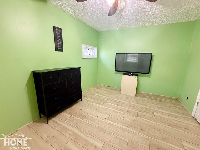 104 E Perry Street, Durand, MI 48429