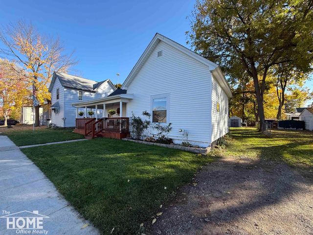 104 E Perry Street, Durand, MI 48429