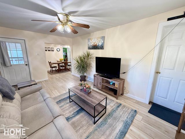 104 E Perry Street, Durand, MI 48429