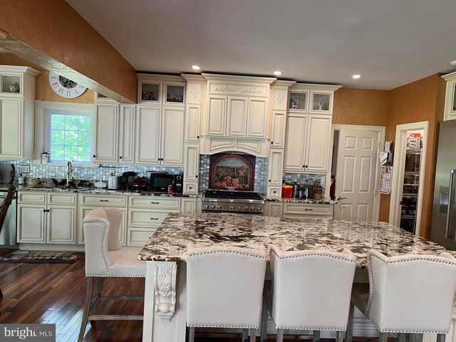 3911 ARBOR CREST WAY, Rockville, MD 20853