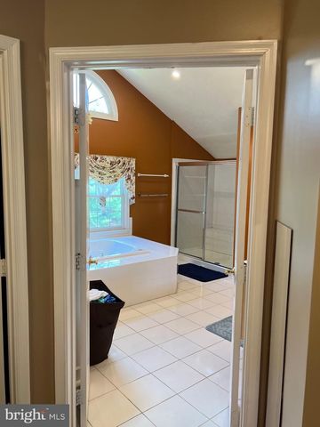 3911 ARBOR CREST WAY, Rockville, MD 20853