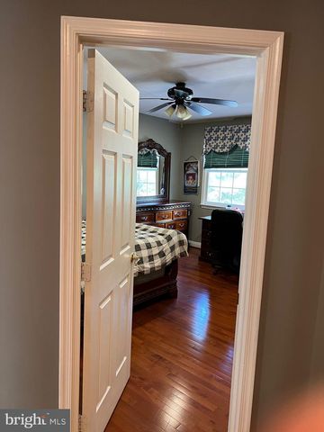 3911 ARBOR CREST WAY, Rockville, MD 20853