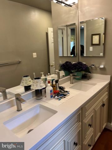 3911 ARBOR CREST WAY, Rockville, MD 20853