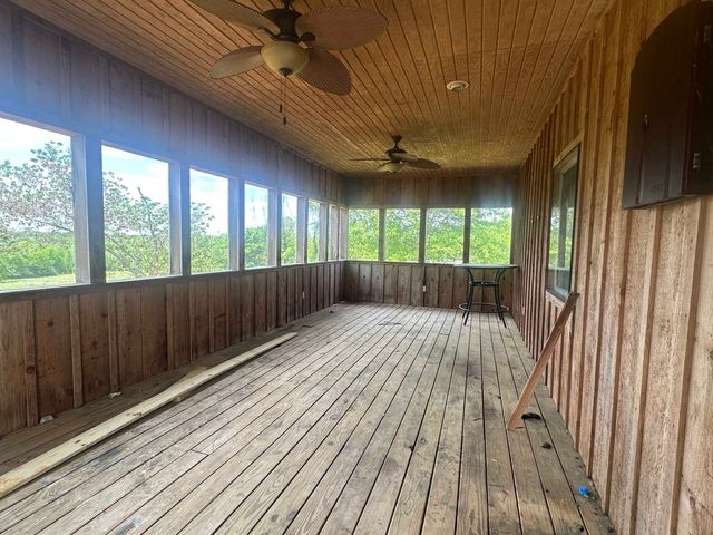 709 HINES GIN RD, Selmer, TN 38375