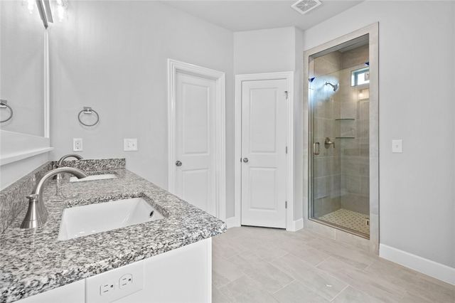 2412 Salmon Street, Pea Ridge, AR 72751