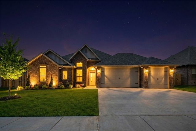 2412 Salmon Street, Pea Ridge, AR 72751