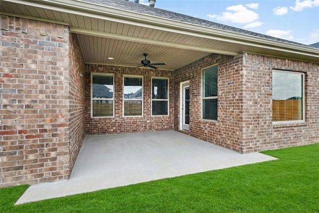 2412 Salmon Street, Pea Ridge, AR 72751