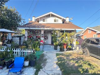 927 W 48th Street, Los Angeles, CA 90037