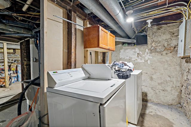 910 Wilson Avenue, Saint Paul, MN 55106