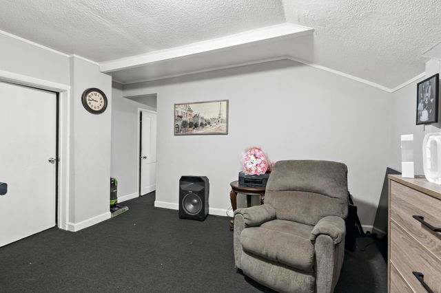 910 Wilson Avenue, Saint Paul, MN 55106