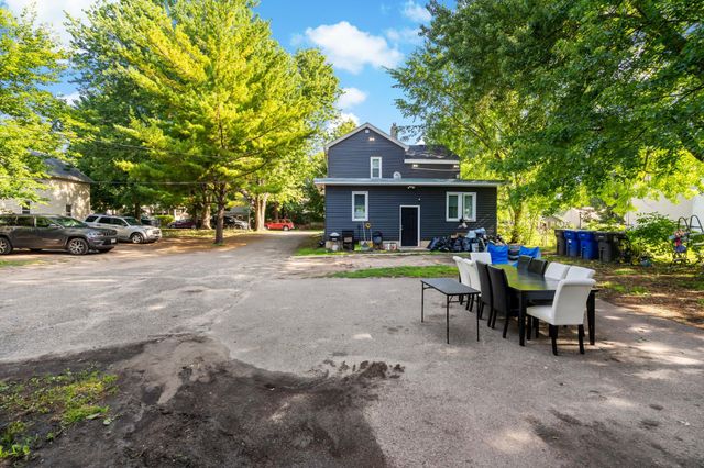 910 Wilson Avenue, Saint Paul, MN 55106