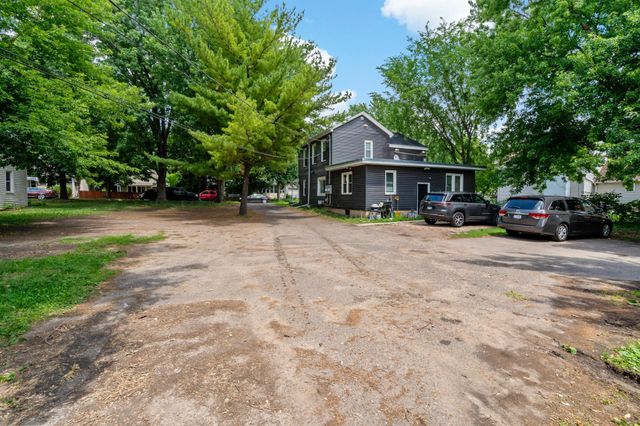 910 Wilson Avenue, Saint Paul, MN 55106