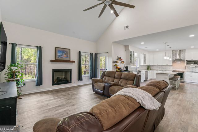 209 Shell Cove, Mcdonough, GA 30252