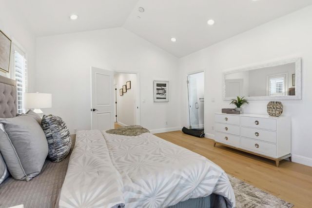142 30th Avenue, San Mateo, CA 94403