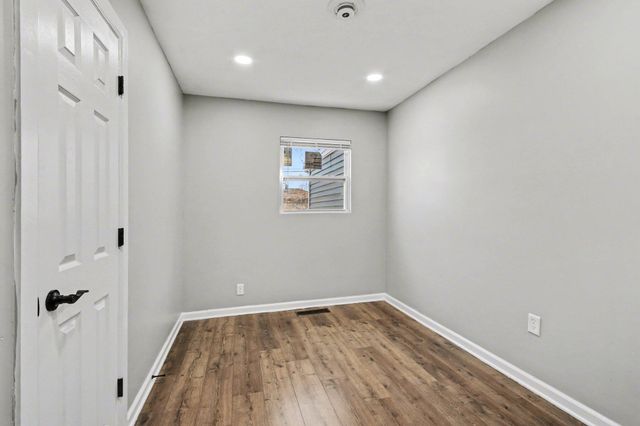 5043 Carolina Street, Gary, IN 46409