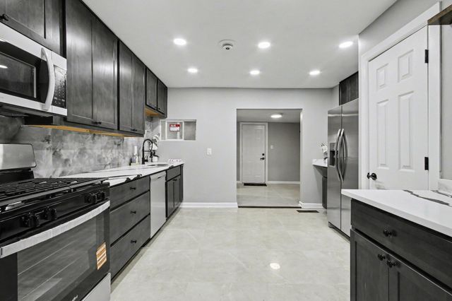 5043 Carolina Street, Gary, IN 46409