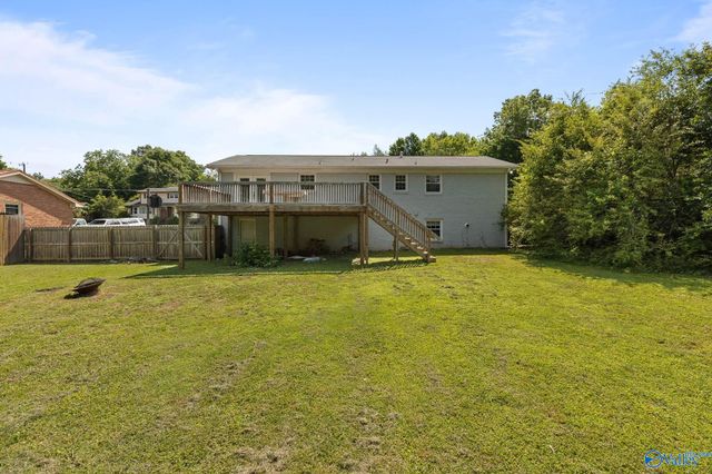 10008 Hickory Hill Lane, Huntsville, AL 35803