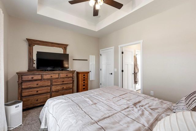 425 East STREET, Juneau, WI 53039