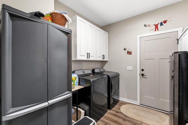 425 East STREET, Juneau, WI 53039