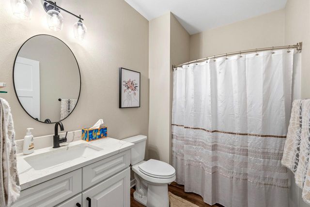 425 East STREET, Juneau, WI 53039