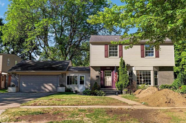 699 N Esplanade Street, Mount Clemens, MI 48043