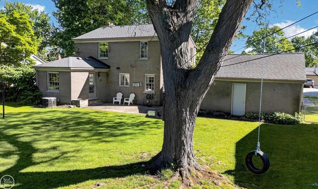 699 N Esplanade Street, Mount Clemens, MI 48043
