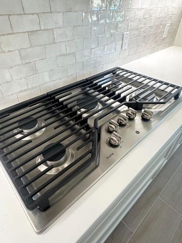 215 SALT CREEK Court, Weatherford, TX 76087